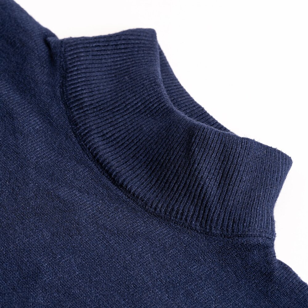 Chinjun半高領羊毛針織衫-兩色可選｜半高領針織毛衣、親膚保暖、商務男裝、休閒穿搭-圖片-3